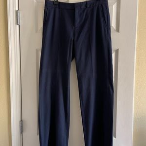 Banana Republic Navy Wide Leg Luxe Brushed Twill Pintuck Pant (size 6)
